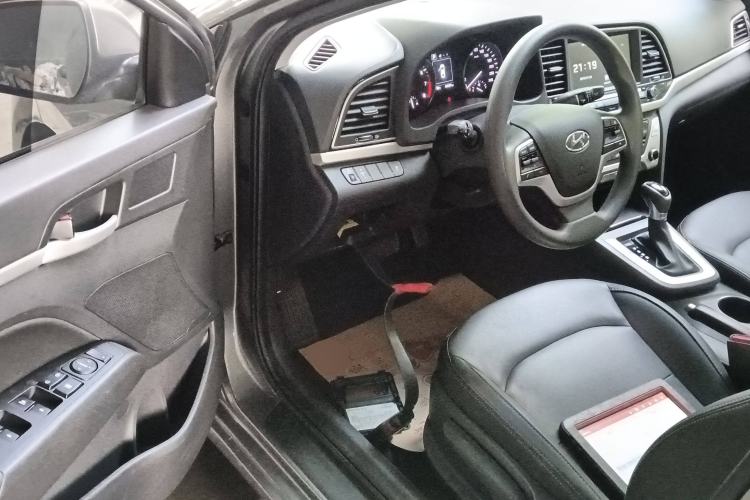 Used Hyundai Elantra (6th Generation / Lingdong) 2016 1.6L Automatic ZhiXuan – Elite Version Driver Seat