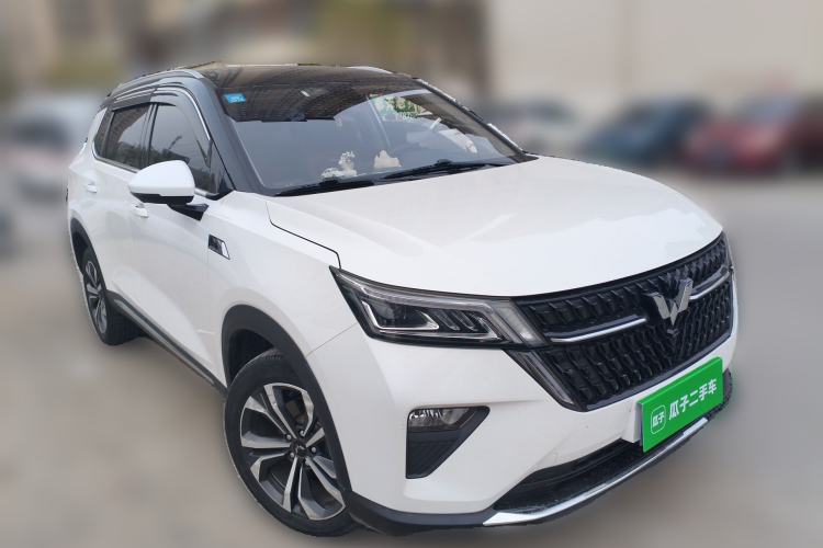 Used Wuling Asta 2022 2.0L DHT Electric-Speed Version