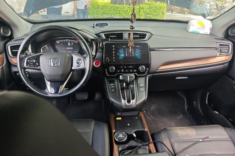 Used Honda CR-V 2021 240TURBO CVT 2WD Fashion Edition