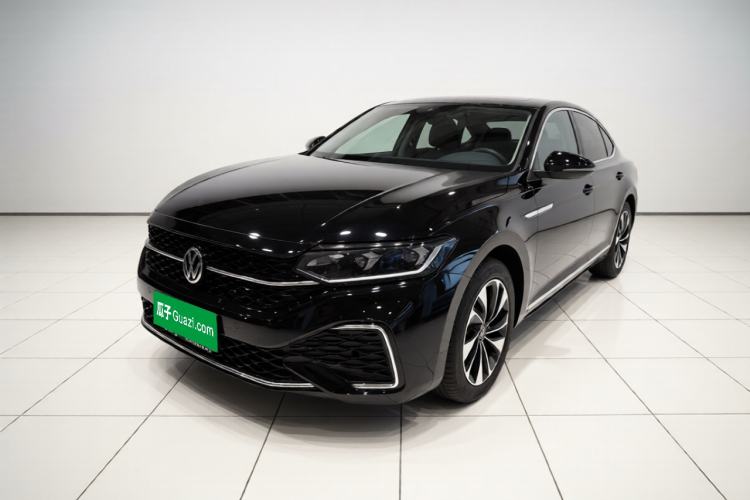 Used Volkswagen Passat 2023 330TSI Starry Elite Edition