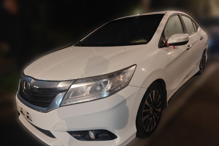 Used Honda Crider 2015 1.8L automatic luxury edition