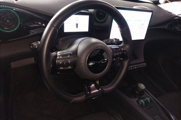 Used BYD Dolphin 2024 Honor Edition 420km Fashion Version