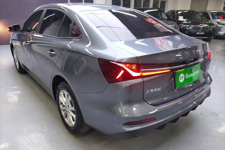 Used Roewe i5 2026 Model 1.5L Manual Comfort Version
