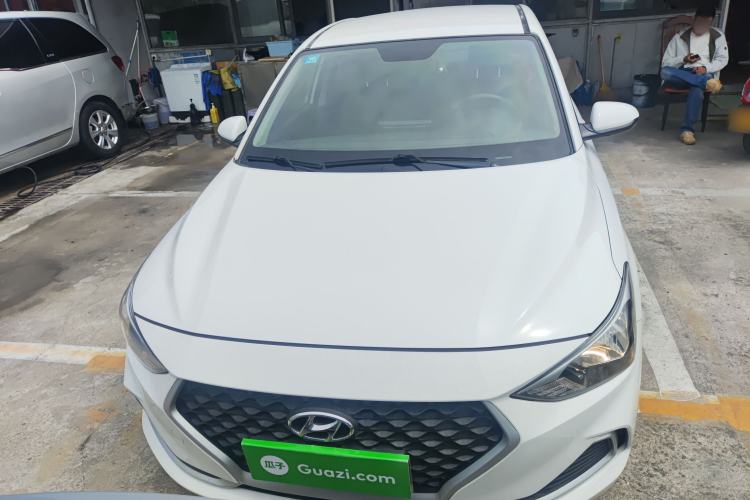 Used Hyundai Celesta 2020 1.6L Automatic GL Enjoyable Edition Front