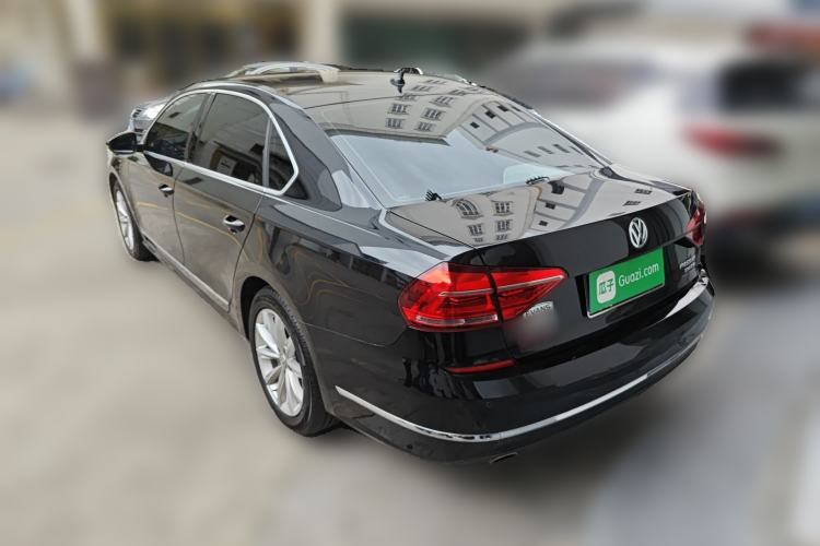 Used Volkswagen Passat 2017 330TSI DSG Luxury Edition Rear Left 45 Deg