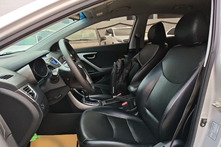 Used Hyundai Elantra (5th Generation / Langdong) 2015 1.6L Automatic Fashion Model Left Front Seat