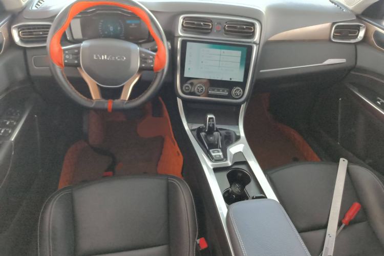 Used Lynk & Co 01 2017 2.0T Two-Wheel-Drive Version
