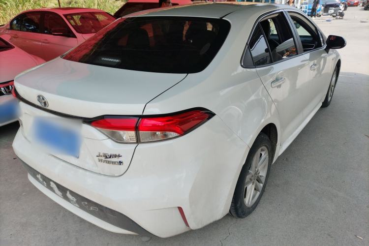 Used Toyota Levin 2022 Dual-Motor 1.8H E-CVT Leading Edition
