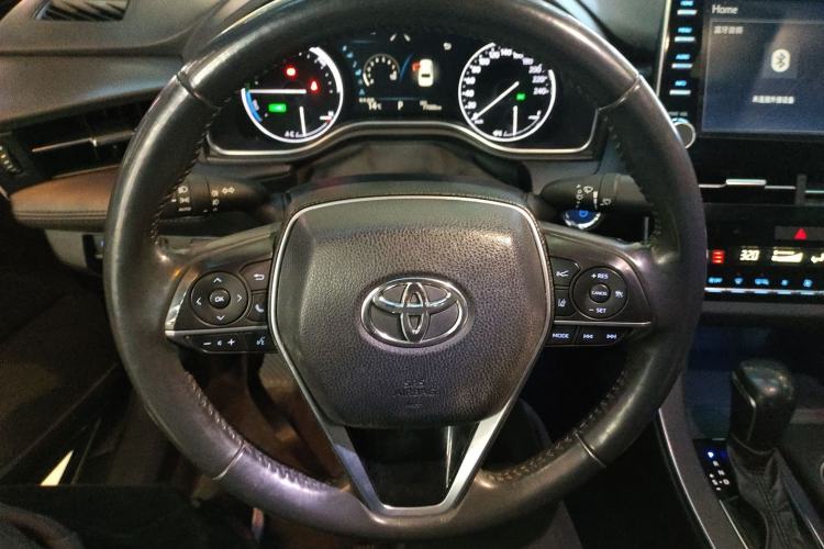 Used Toyota Avalon 2019 Dual-Engine 2.5L XLE Prestige Version China VI Standard