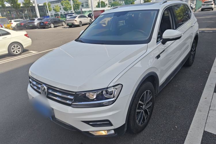 Used Volkswagen Tiguan L 2018 330TSI Automatic Two-Wheel Drive Luxury Edition