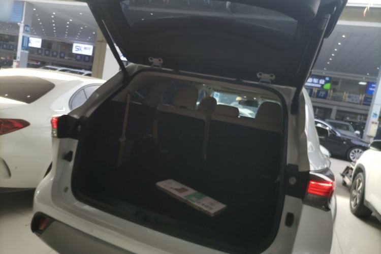 Used Toyota Highlander 2022 Dual-Engine 2.5L Four-Wheel Drive Prestige Version 7 Seats Trunk