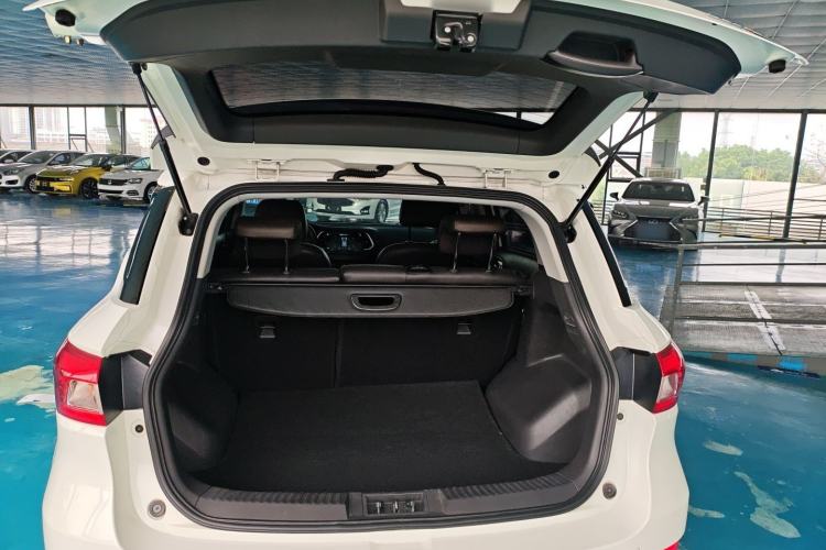 Used GAC Trumpchi GS4 2017 200T G-DCT Two-Wheel Drive Elite Edition
