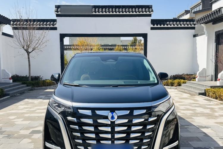 Used Denza D9 2022 DM-i 970 Four-Wheel Drive Flagship Model