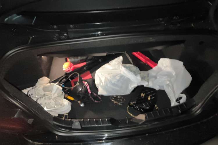 Used BMW 2 Series 2019 225i Convertible Coupe Sports Design Package Trunk