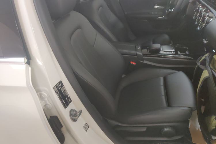 Used Mercedes-Benz A-Class 2022 Restyled A 200 L Sport Sedan Fashion Version Right Front Seat