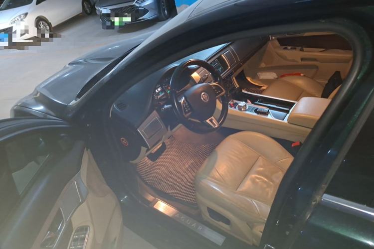 Used Jaguar XF 2013 XF 2.0T Luxury Edition
