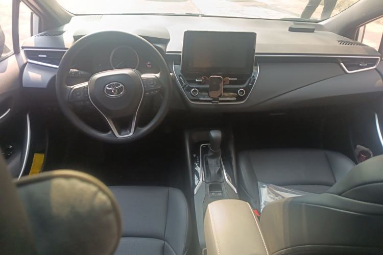 Used Toyota Levin 2021 185T CVT Luxury Edition Center Console