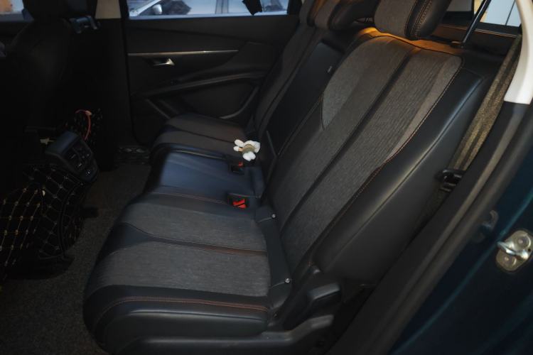 Used Peugeot 5008 2017 380THP 7-Seater Elite Edition