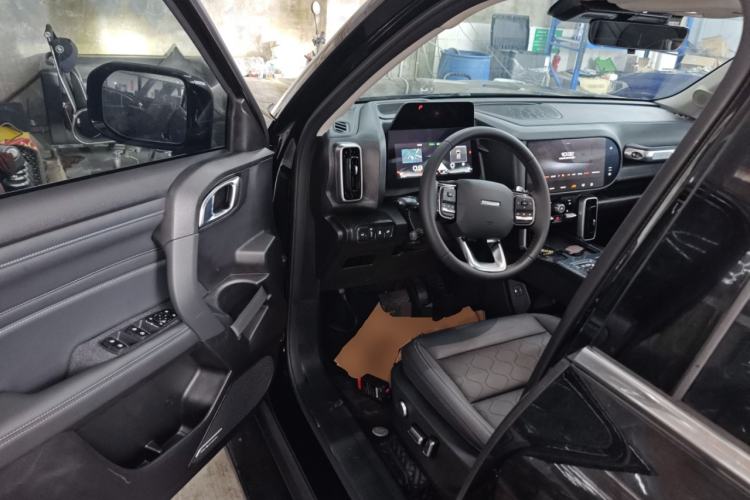 Used Haval DARGO 2024 1.5T DCT Border Collie Edition Driver Seat