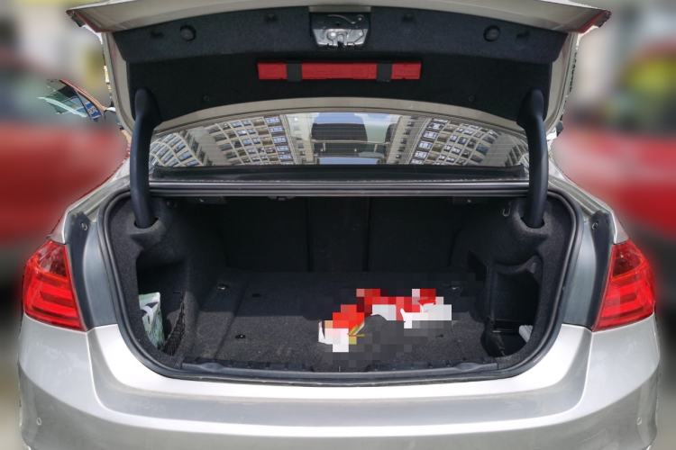 Used BMW 3 Series 2015 320Li Luxury Edition Fashion Model
