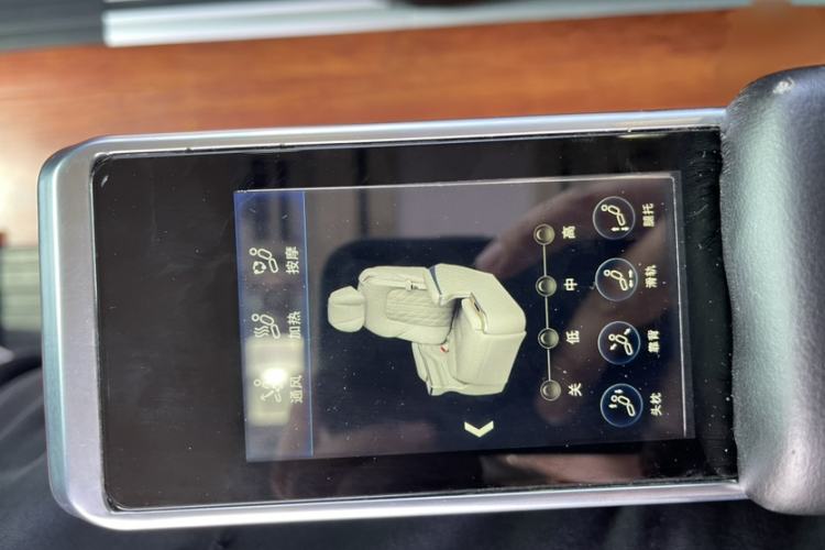 Used Volkswagen Multivan 2018 2.0 TSI Two-Wheel-Drive Luxury Edition 7 Seats