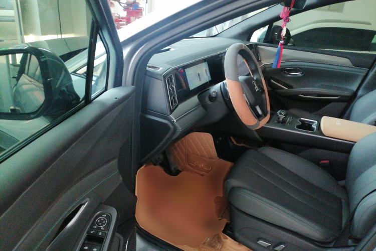 Used BYD Song L DM-i 2025 Intelligent Driving Version 112 km Leading Trim
