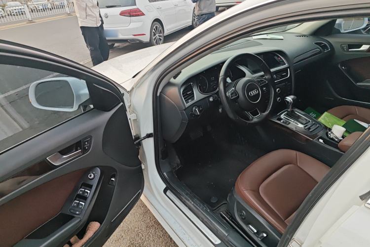 Used Audi A4L 2013 30 TFSI Automatic Comfort Model
