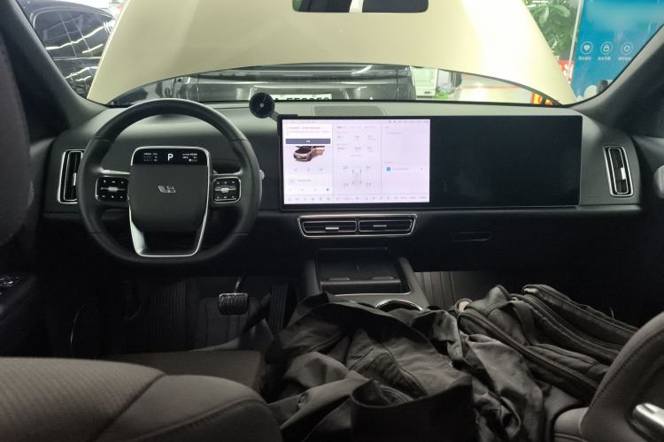 Used Li Auto L8 2023 Pro Model