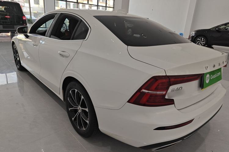 Used Volvo S60 2021 T4 Zhiyi Luxury Edition