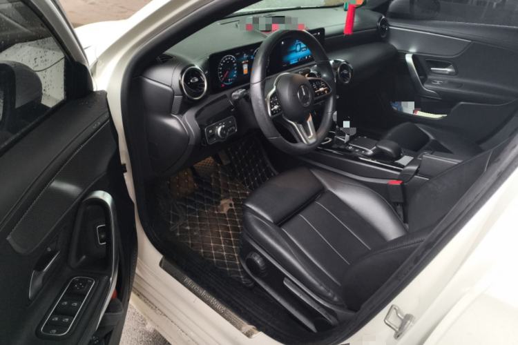 Used Mercedes-Benz A-Class 2020 Second Facelift A 180 L Sport Sedan Driver Seat