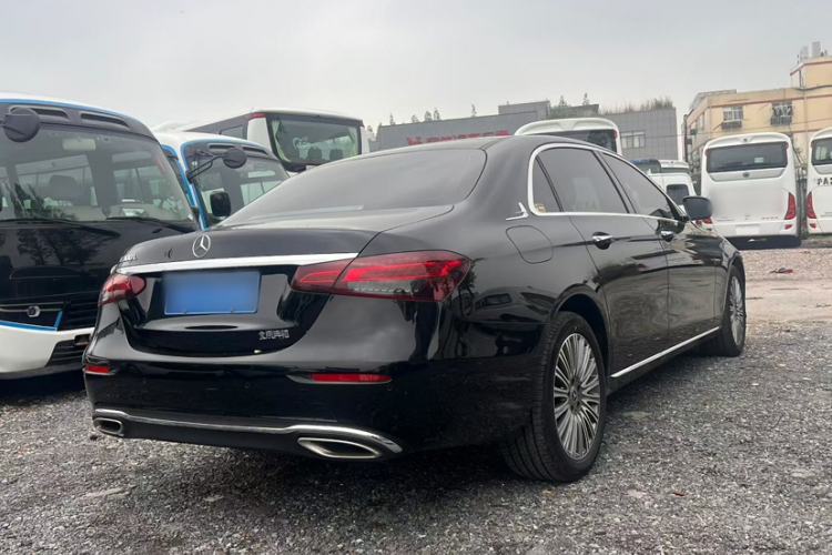 Used Mercedes-Benz E-Class 2023 Updated E 300 L Fashion Edition Exterior 3