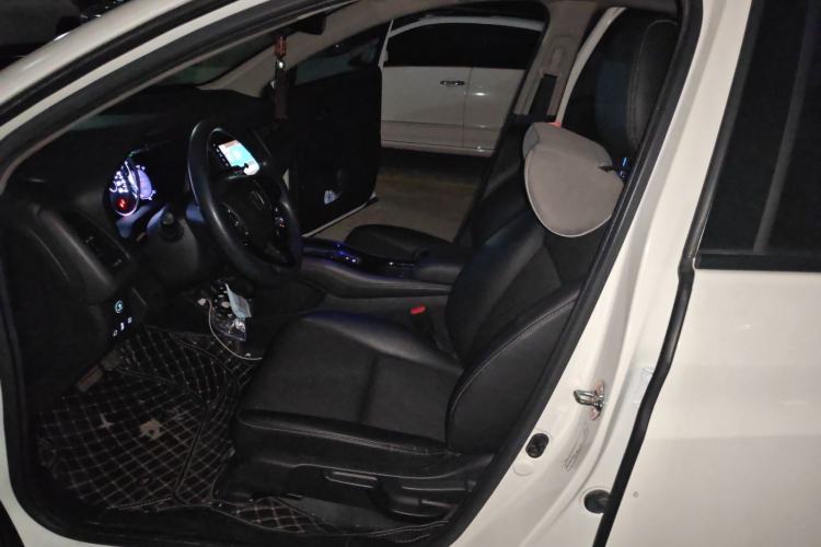 Used Honda Vezel 2020 1.5L CVT Pioneer Edition