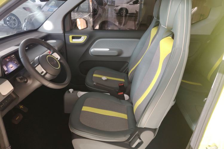 Used Wuling Hongguang MINIEV 2022 GAMEBOY 200km Gaming Edition with Lithium Iron Phosphate
