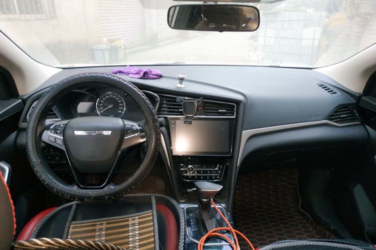 Used Venucia D60 2020 1.6L XL CVT Enjoyment Edition
