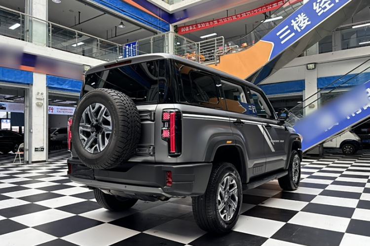 Used BAIC Off-Road BJ40 2024 2.0T All-New Ring of the Taklamakan Champion Edition