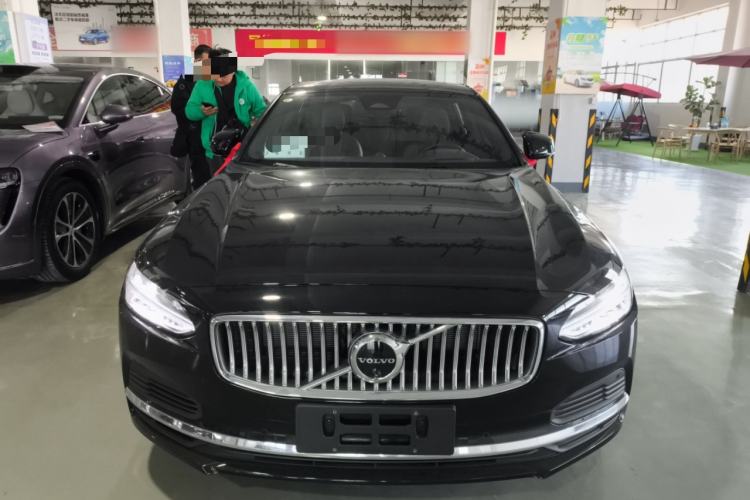 Used Volvo S90 New Energy 2024 Plug-in Hybrid Four-Wheel Drive Long-Range Luxury Smart Edition
