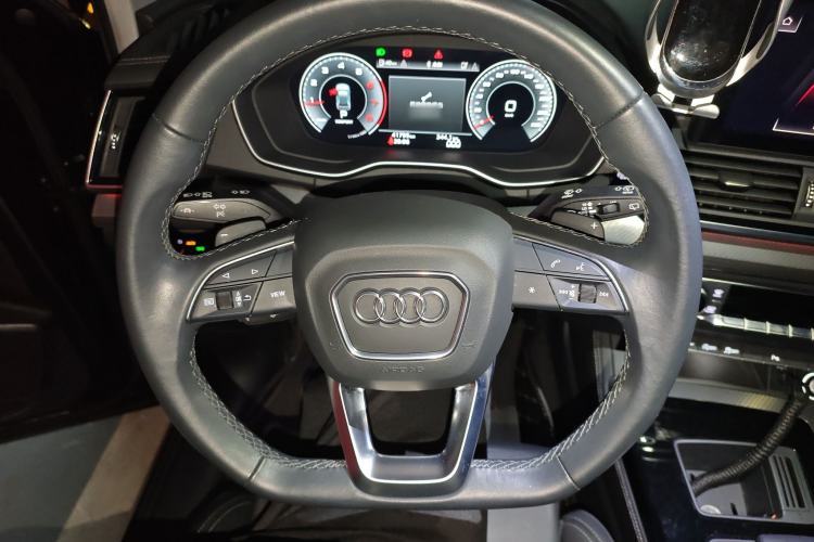 Used Audi Q5L 2022 40T Luxury Dynamic Model