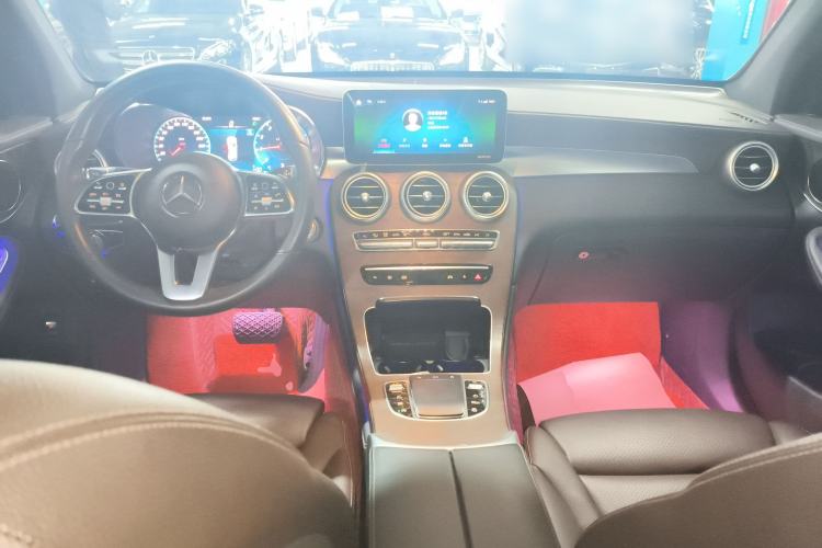 Used Mercedes-Benz GLC 2020 GLC 260 L 4MATIC Luxury Model