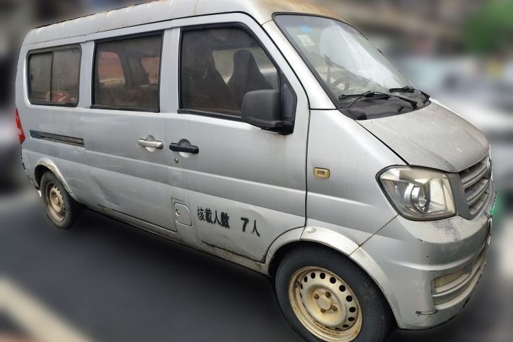 Used Dongfeng Xiaokang K07S 2015 1.2L Practical Version DK12-05 Front Right 45 Deg