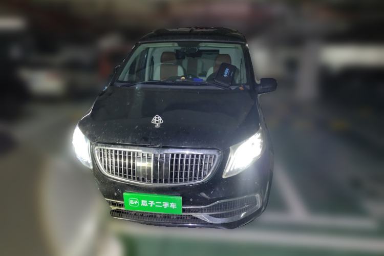 Used Mercedes-Benz Vito 2013 3.0L Elite Edition Front