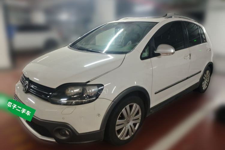 Used Volkswagen Golf 2011 1.4TSI Cross Golf Guazi used car, China used car export, Used car for sale, Used  cars, Cheapest cars for sale