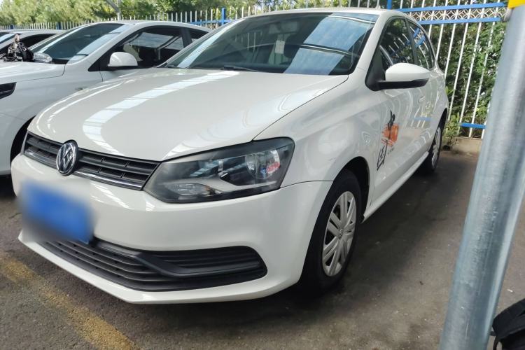 Used Volkswagen Polo 2016 1.4L Manual Fashion Model