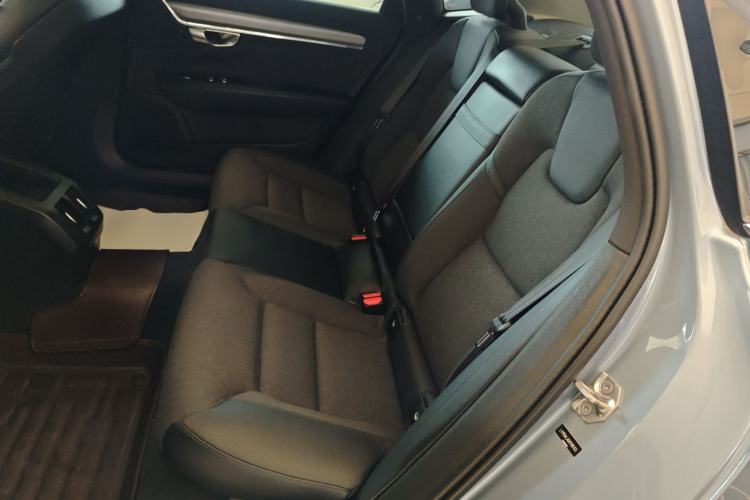 Used Volvo S90 2019 T4 Zhiyi Edition