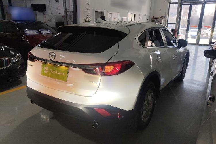 Used Mazda CX-4 2018 2.0L Automatic Two-Wheel Drive Blue Sky Dynamic Version China V Standard