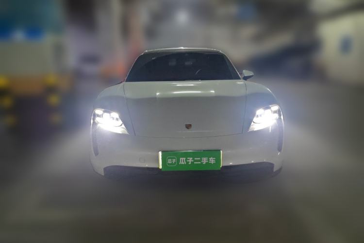 Used Porsche Taycan 2022-Year Restyled Taycan 4S Front
