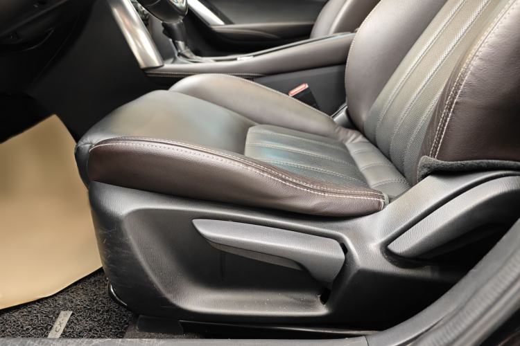 Used Mazda CX-4 2016 2.5L Automatic 4x4 Sky Blue Passion Edition
