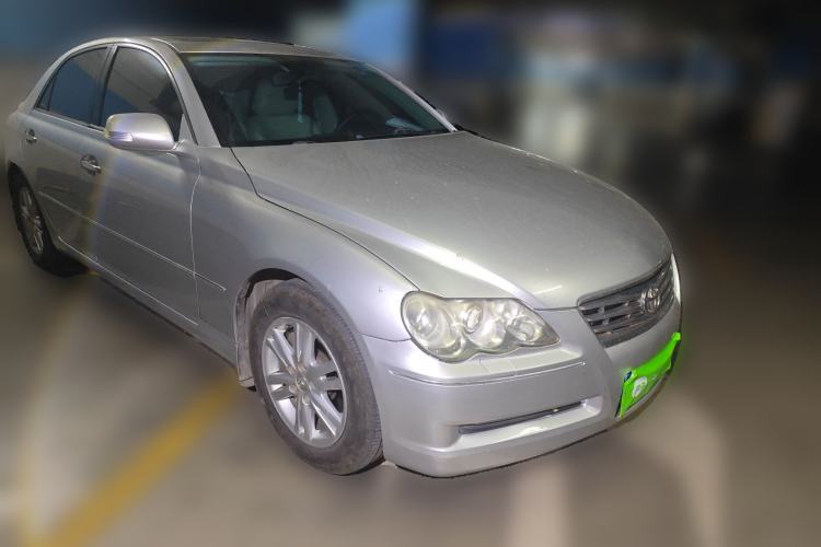 Used Toyota Reiz 2008 2.5S Special Commemorative Edition Front Right 45 Deg