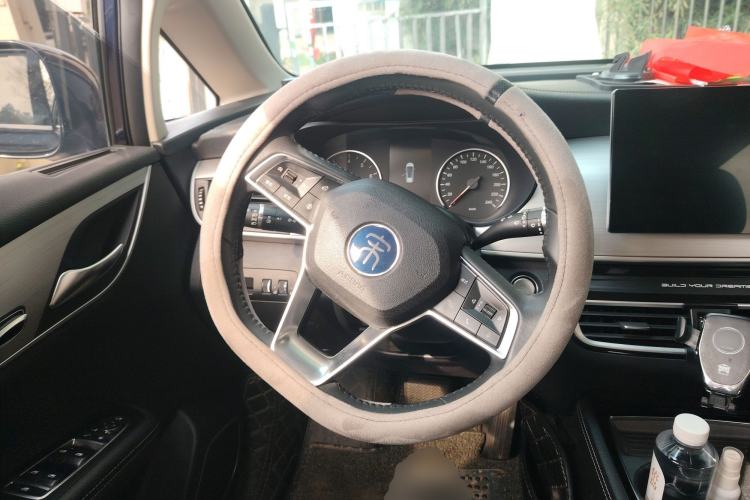 Used BYD Song MAX 2021 Upgraded Model 1.5T Automatic Prestige 6-Seater Steering Wheel