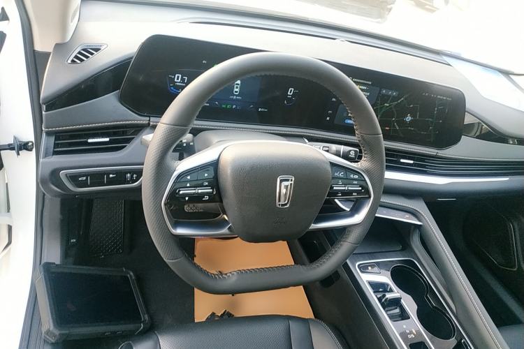 Used Bestune B70 2025 Dragon Edition 1.5T Enjoyment Model
