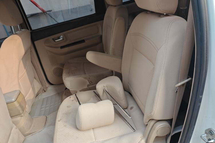 Used BAIC Weiwang M30 2015 1.5L Basic Version DAM15 Left Rear Seat